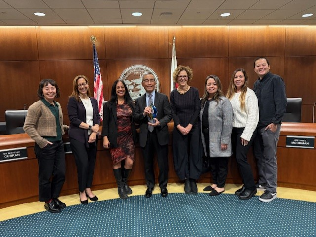 Judge Bruce Chen accepts the Aranda Access to Justice Award